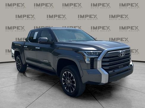 Used 2024 Toyota Tundra Limited image 7