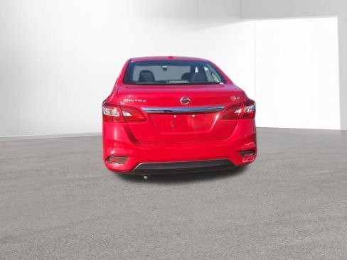 Used 2019 Nissan Sentra SV image 4