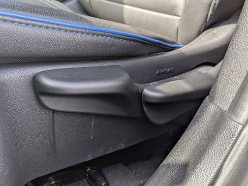 Used 2025 Buick Envista Sport Touring FWD image 11