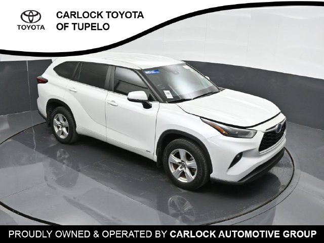 Used 2023 Toyota Highlander LE AWD/4WD image 57