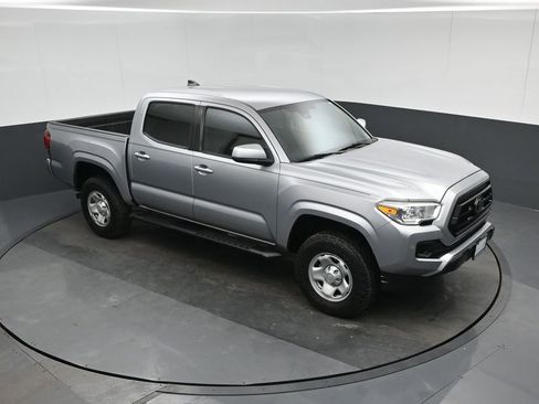 Used 2020 Toyota Tacoma SR w/ SR Convenience Package RWD image 60