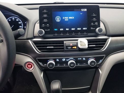 Used 2019 Honda Accord LX image 15