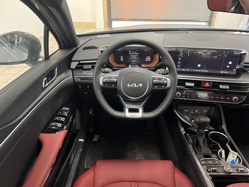 New 2026 Kia K5 GT-Line w/ GT-Line Premium Package FWD image 32
