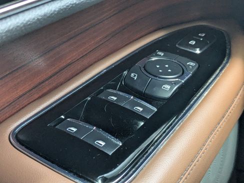 Used 2023 Lincoln Navigator Reserve AWD/4WD image 27
