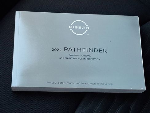 Used 2022 Nissan Pathfinder S image 27