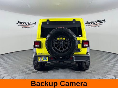 Used 2022 Jeep Wrangler Unlimited Sport AWD/4WD image 8