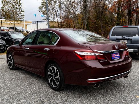 Used 2017 Honda Accord EX-L image 4