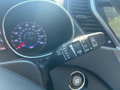 Used 2015 Hyundai Santa Fe Sport 2.0T w/ Option Group 05 image 18