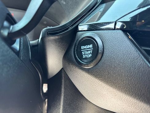 Used 2025 Ford Escape ST-Line AWD/4WD image 26