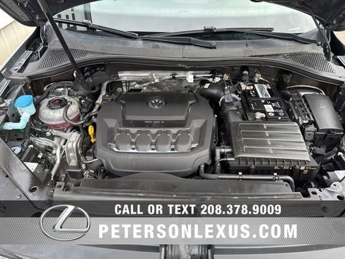 Used 2022 Volkswagen Tiguan SE R-Line image 9