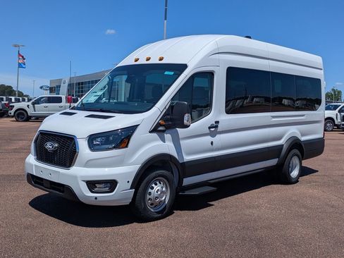 New 2026 Ford Transit 350 XLT RWD image 4