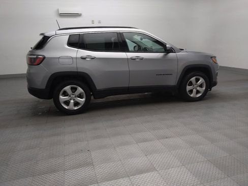 Used 2020 Jeep Compass Latitude image 10