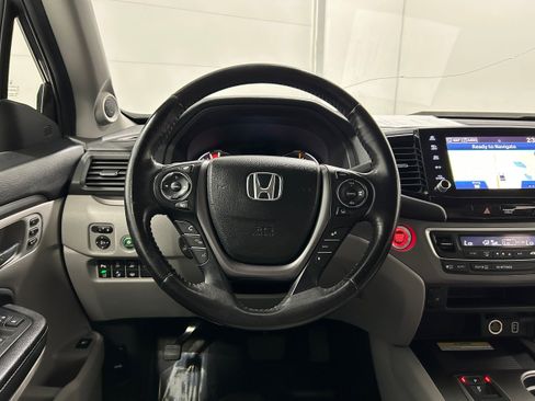 Used 2023 Honda Ridgeline RTL-E image 12