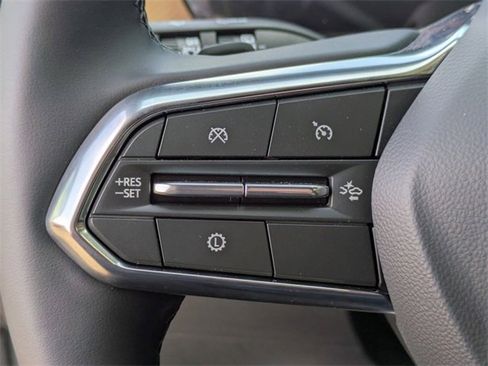 New 2026 Chevrolet Equinox ACTIV image 13