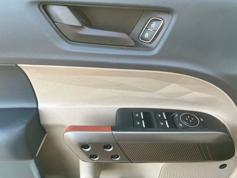 New 2026 Ford Maverick Lariat image 10