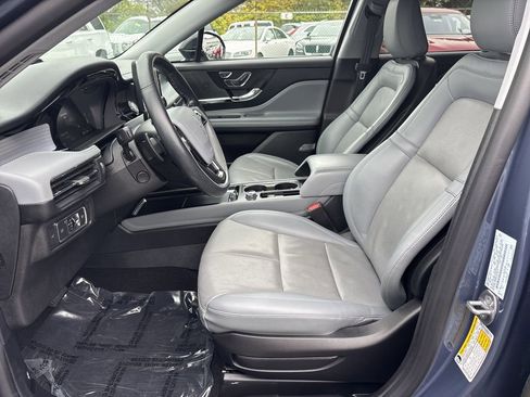 Certified 2022 Lincoln Corsair Reserve w/ Equipment Group 201A image 12