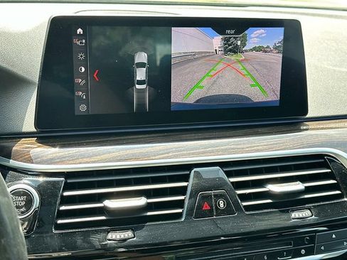Used 2019 BMW 540i xDrive w/ M Sport Package AWD/4WD image 28
