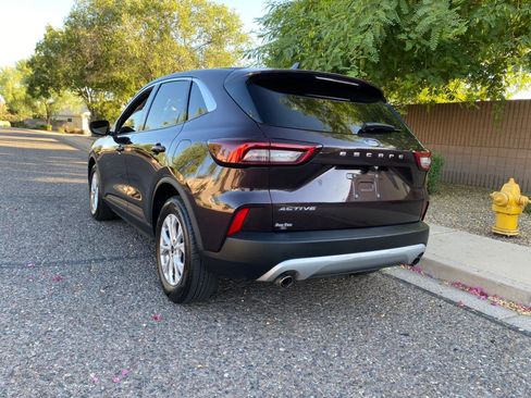 Used 2023 Ford Escape Active FWD image 7