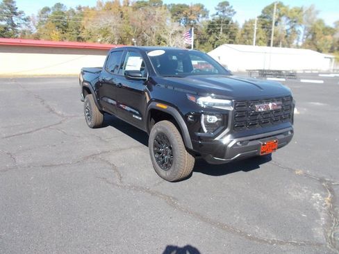 New 2026 GMC Canyon Elevation w/ Convenience Package image 4