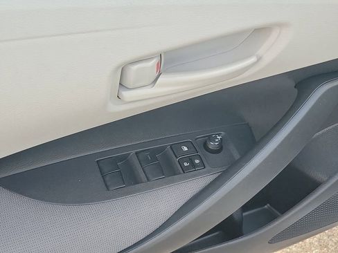 Certified 2024 Toyota Corolla LE image 24