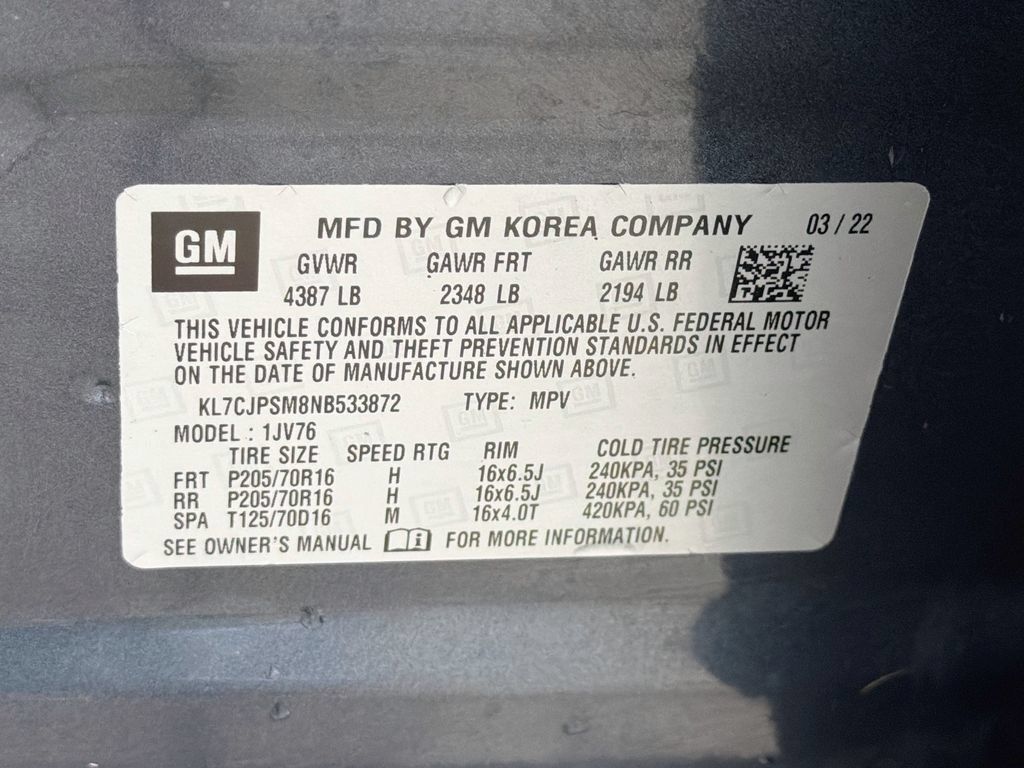 Used 2022 Chevrolet Trax LT w/ Premium Seat Package AWD/4WD image 27