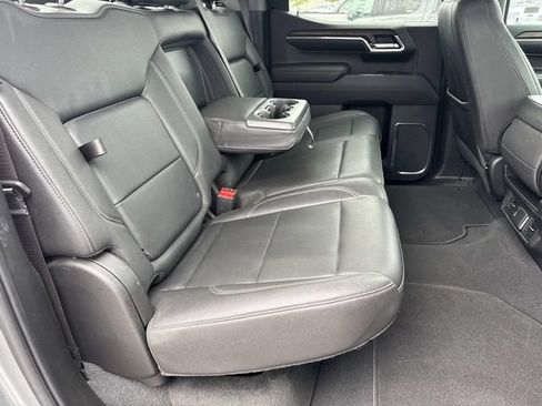 Used 2024 GMC Sierra 1500 SLT RWD image 12