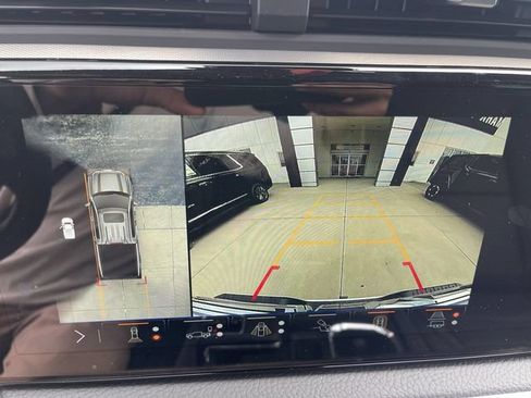 New 2026 GMC Sierra 1500 Denali w/ Technology Package AWD/4WD image 17
