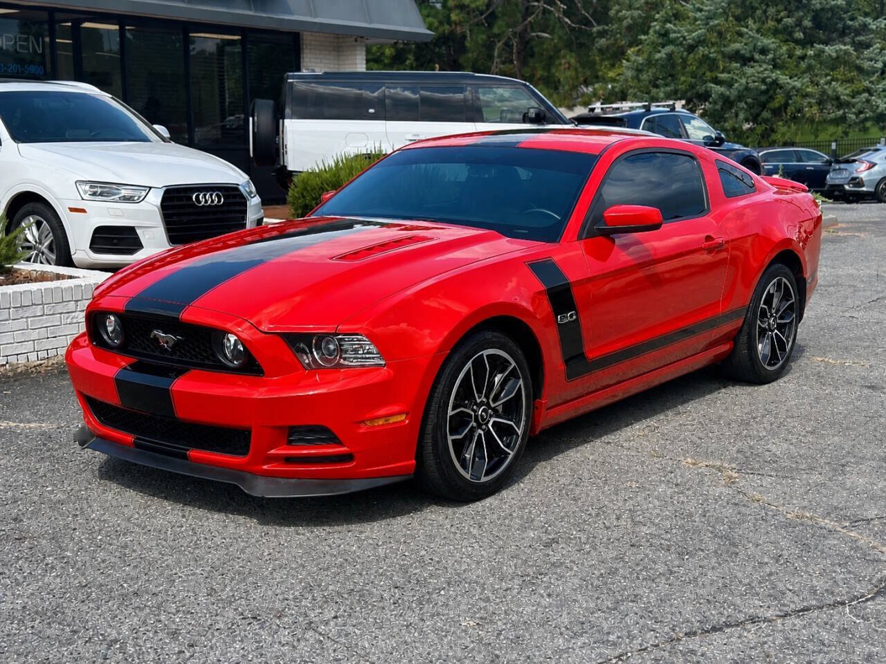 Used 2013 Ford Mustang GT Premium w/ Comfort Pkg RWD image 1