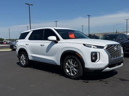 Used 2021 Hyundai Palisade SE w/ Cargo Package FWD image 3