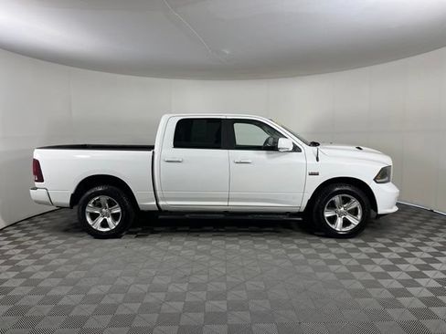 Used 2015 RAM 1500 Sport w/ Convenience Group AWD/4WD image 8
