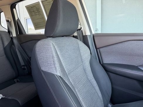 Certified 2021 Nissan Rogue SV image 27