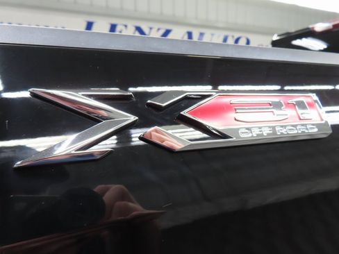 Used 2025 GMC Sierra 1500 Elevation image 31