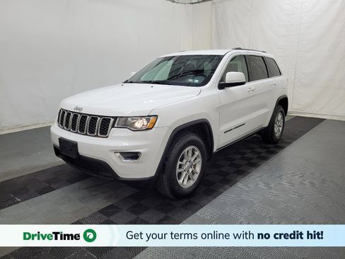 Used 2019 Jeep Grand Cherokee Laredo w/ Security & Convenience Group AWD/4WD image 1