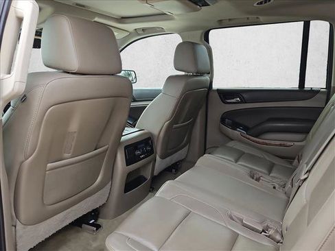 Used 2016 Chevrolet Suburban LTZ image 19
