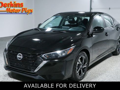 Used 2024 Nissan Sentra SV FWD image 1