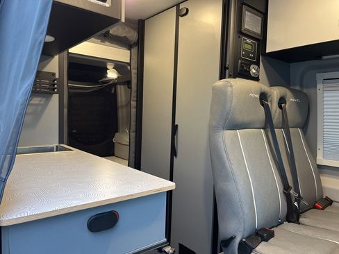 Used 2023 Mercedes-Benz Sprinter 144 Cargo image 36