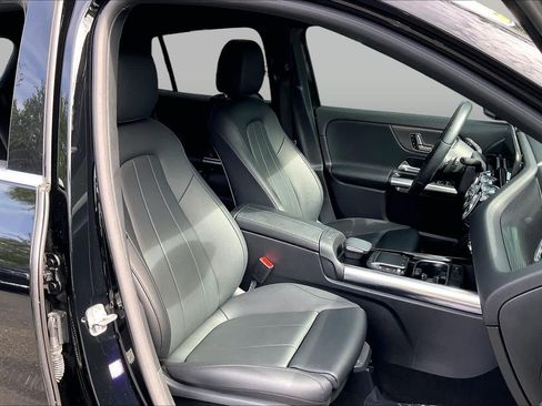 Used 2023 Mercedes-Benz GLA 250 image 8