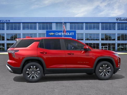 New 2026 Chevrolet Equinox LT w/ Convenience Package II image 5