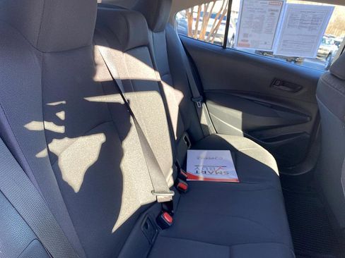 Certified 2025 Toyota Corolla LE image 21