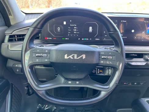 Used 2024 Kia EV9 Wind image 21