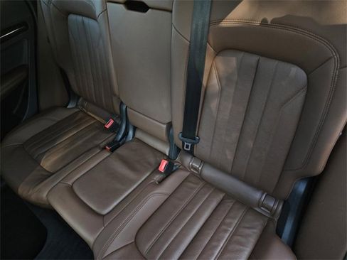 Used 2019 Audi Q5 2.0T Premium Plus w/ Premium Plus Package image 15