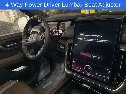 Used 2025 GMC Yukon Denali Ultimate image 12