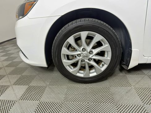 Used 2019 Nissan Sentra SV FWD image 10