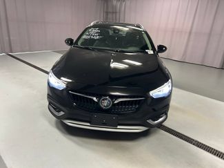 Used 2018 Buick Regal Essence w/ Driver Confidence Package #1 AWD/4WD video 2