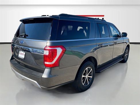 Used 2021 Ford Expedition Max XLT image 7