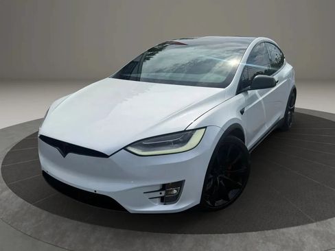 Used 2020 Tesla Model X Performance AWD/4WD image 4