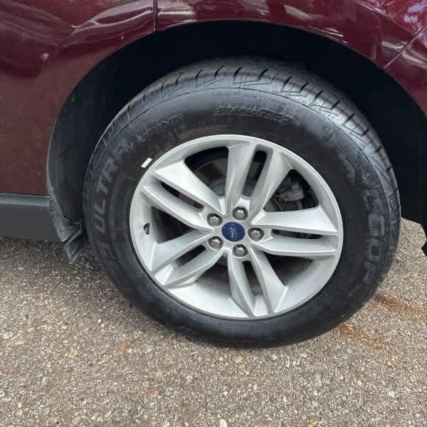 Used 2018 Ford Edge SEL w/ Equipment Group 201A FWD image 24