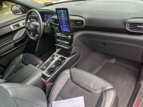 Used 2024 Ford Explorer ST w/ Equipment Group 401A image 28