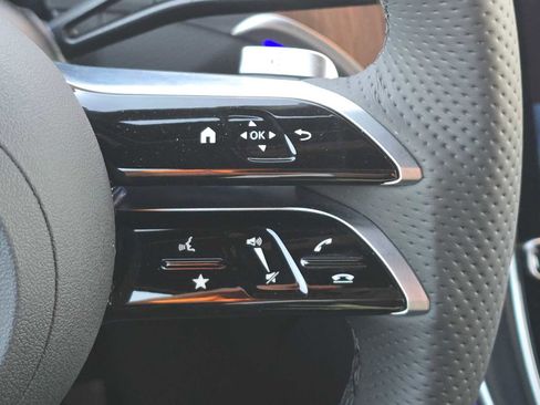 New 2025 Mercedes-Benz GLC 350e 4MATIC image 27