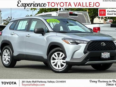 Certified 2024 Toyota Corolla Cross L FWD image 1